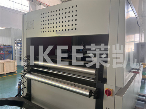 خرید ماشین برش خودکار ورق آلومینیومی LKD970*640 online manufacture