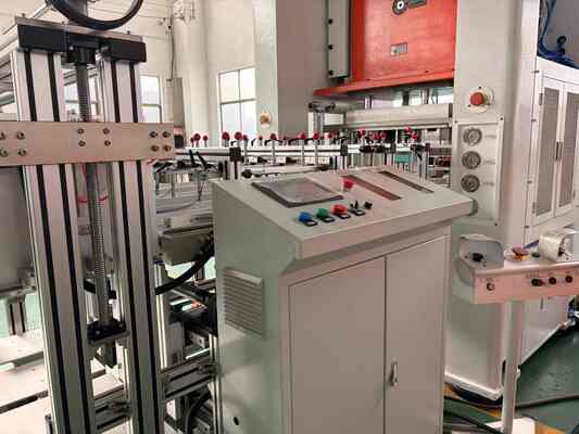 خرید دستگاه ظرف آلومینیومی LK-T80 - عملکرد آسان با 1 نفر online manufacture