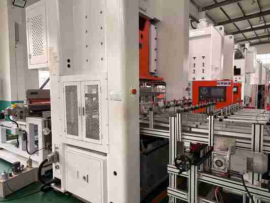 خرید LK-T80 آلومینیوم ورق مواد غذایی جعبه ناهار آلومینیوم بردارید ظروف ماشین online manufacture