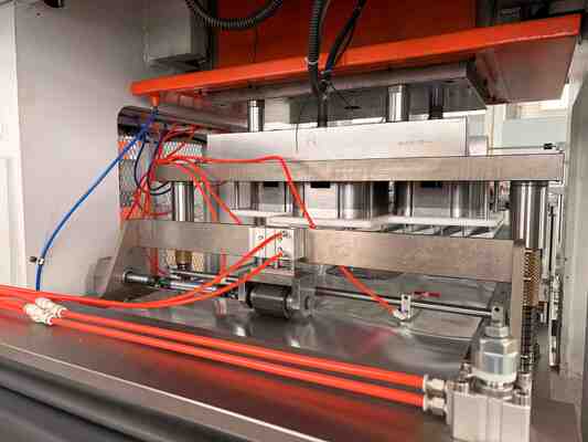 خرید LK-T80 قطب معادل بطری آلومینیومی ظرف دیوار چروک یکبار مصرف مواد غذایی ظرفی ماشین online manufacture