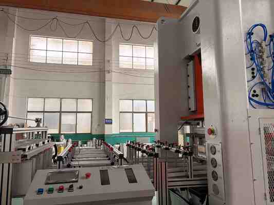 خرید دستگاه ظرف آلومینیومی LK-T80، چند قسمتی، یکبار مصرف، بیرون بر online manufacture