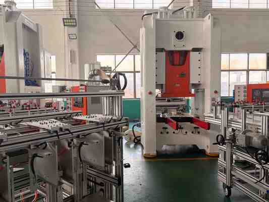 ماشین ساخت ظرف ورق آلومینیوم قابل بازیافت بسته بندی فلزی مستطیل دیواری صاف